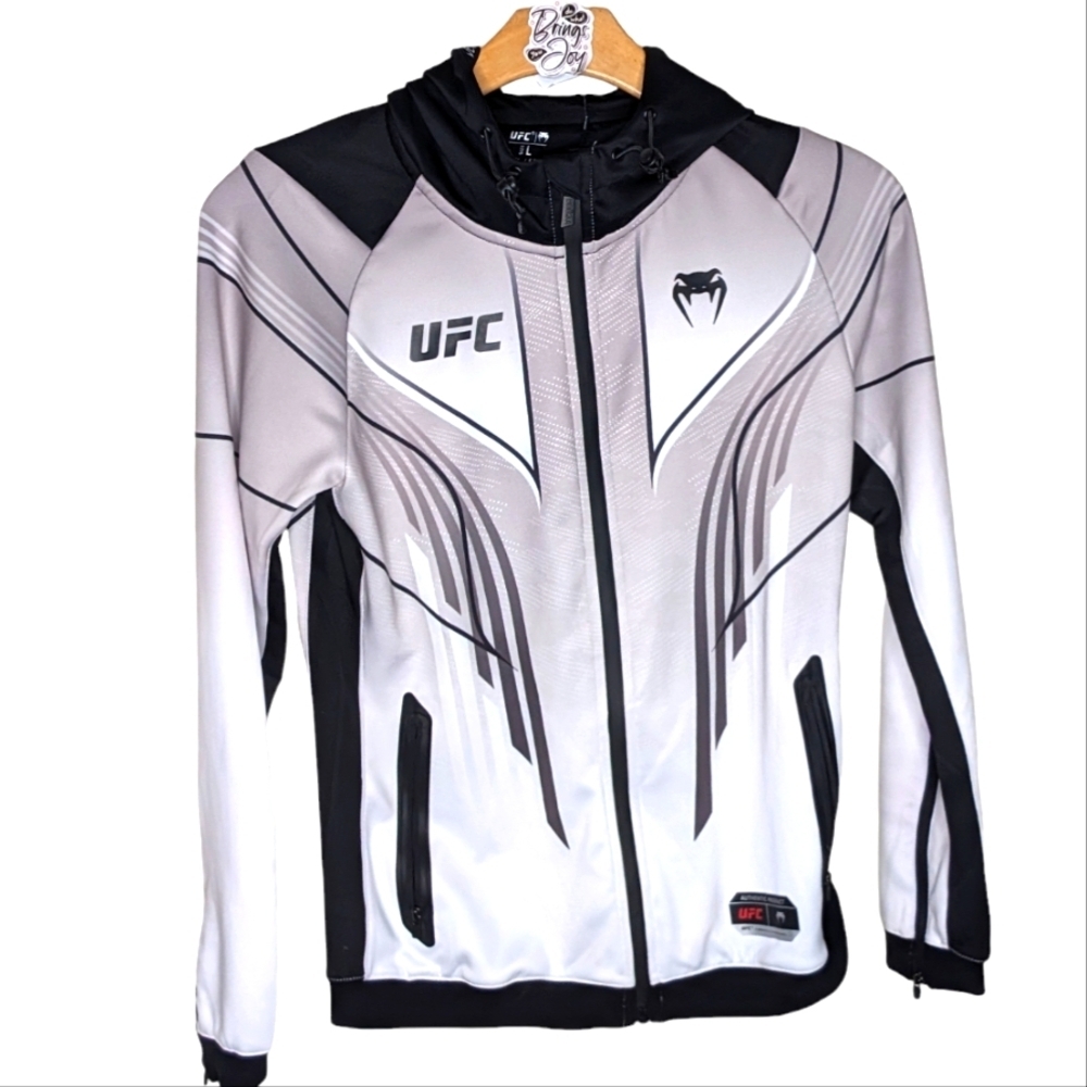 Women's White Venum UFC Authentic Fight Night 2.0 Walkout front zip Hoodie